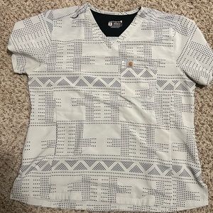 Carhartt scrub top size extra large in white with black dot pattern